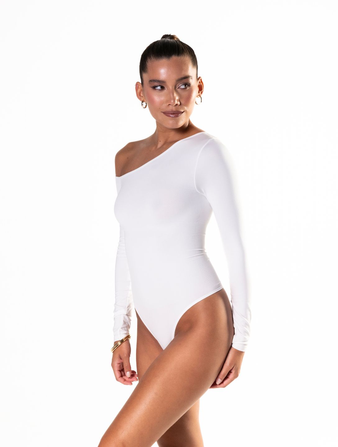 Chic One-Shoulder Long Sleeve Thong Bodysuit for Effortless Elegance