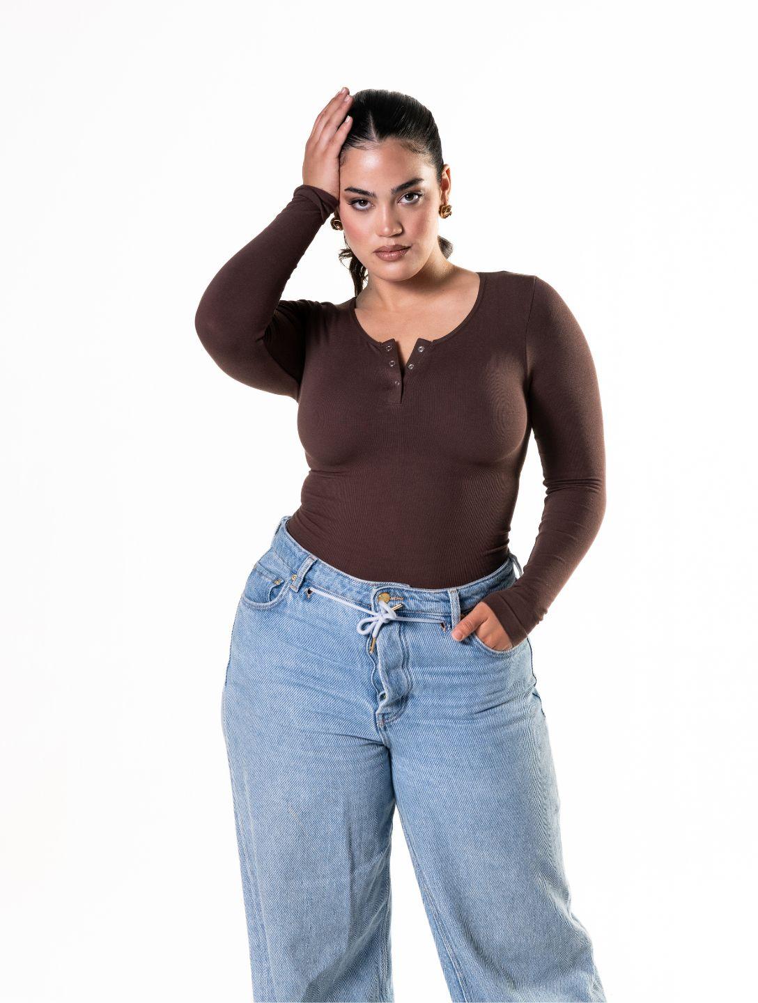 Chic Seamless Long Sleeve Thong Bodysuit for Effortless Style