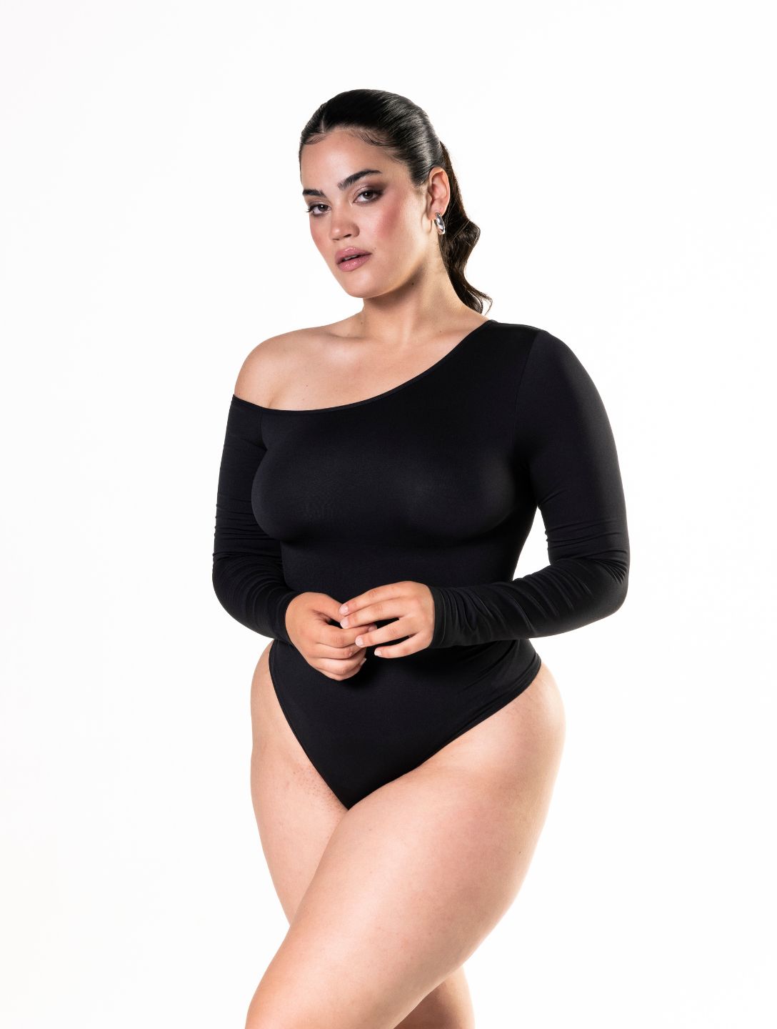 Chic One-Shoulder Long Sleeve Thong Bodysuit for Effortless Elegance