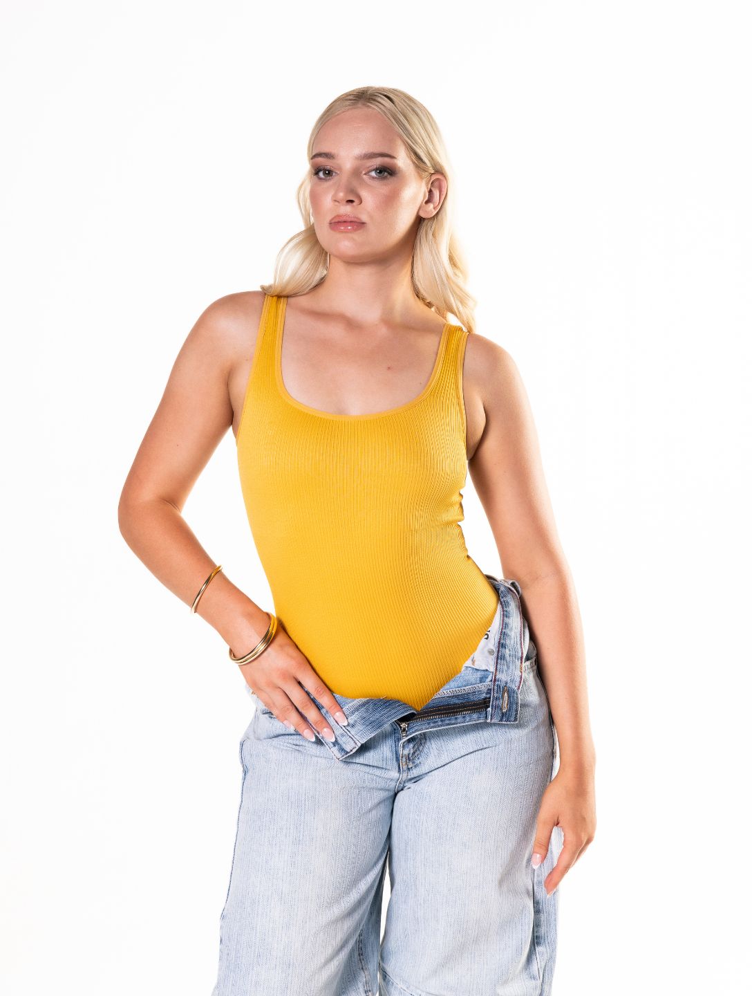 Sculpting Ribbed Shapewear Bodysuit for Ultimate Contour